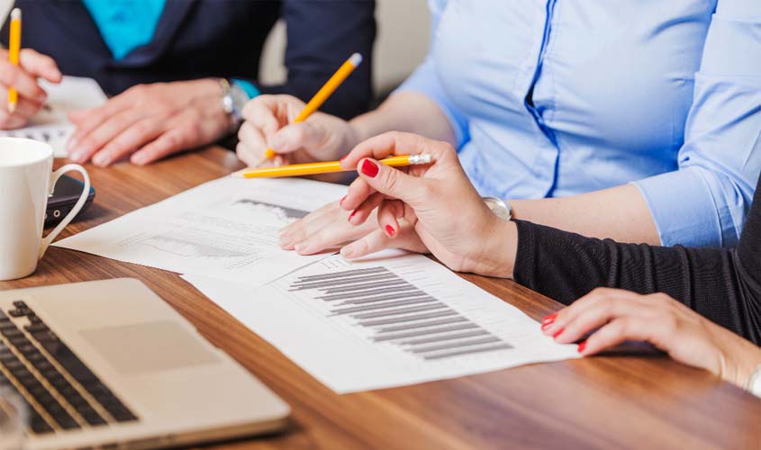 Sindicato e escritório de advocacia são condenados por cobrarem honorários de trabalhadores