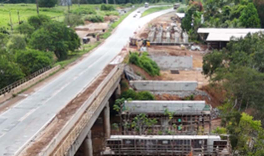Ponte sobre o Rio Novo na BR-364/RO atinge 60% de conclusão