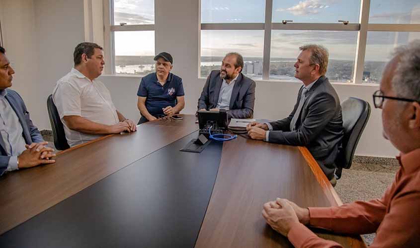 Presidente Laerte Gomes recepciona comitiva da vice-governadoria do Acre