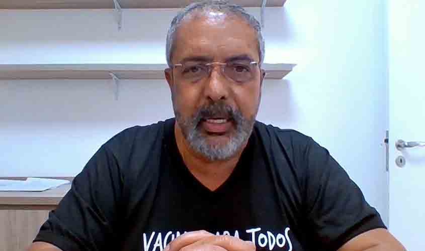 Paim pede aprovação de piso salarial de enfermeiros e parteiras