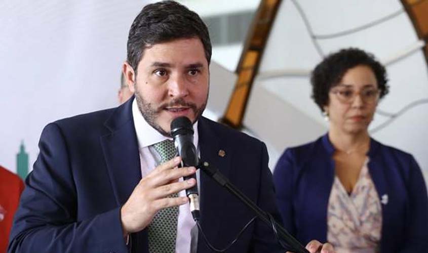 Deputado Federal Maurício Carvalho busca facilitar a coleta de leite materno na Semana de Doação de Leite Humano