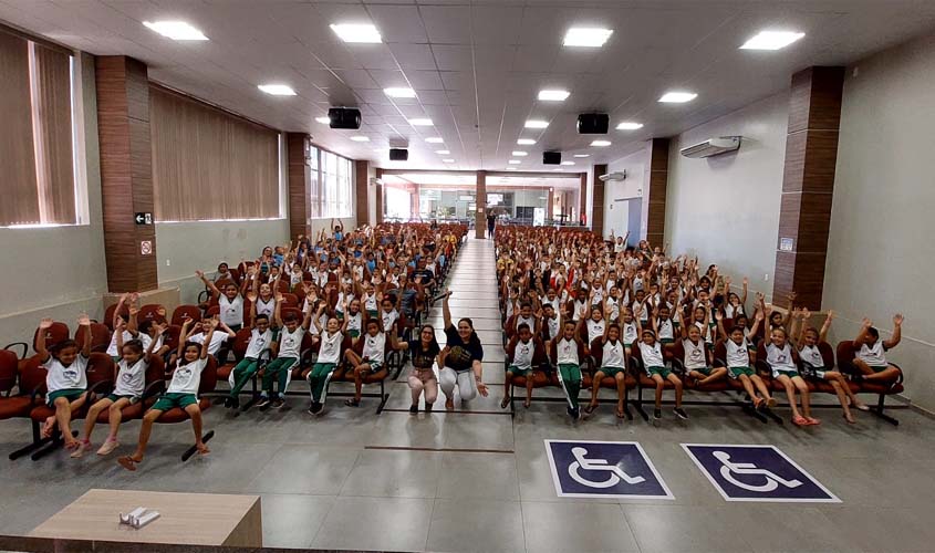 No Maio Laranja, UNESC e parceiros se unem para oferecer palestras às crianças