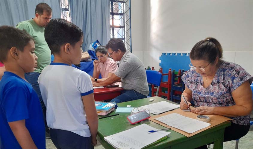CMEIEF Professora Maria Antônia recebe ação do Saúde na Escola