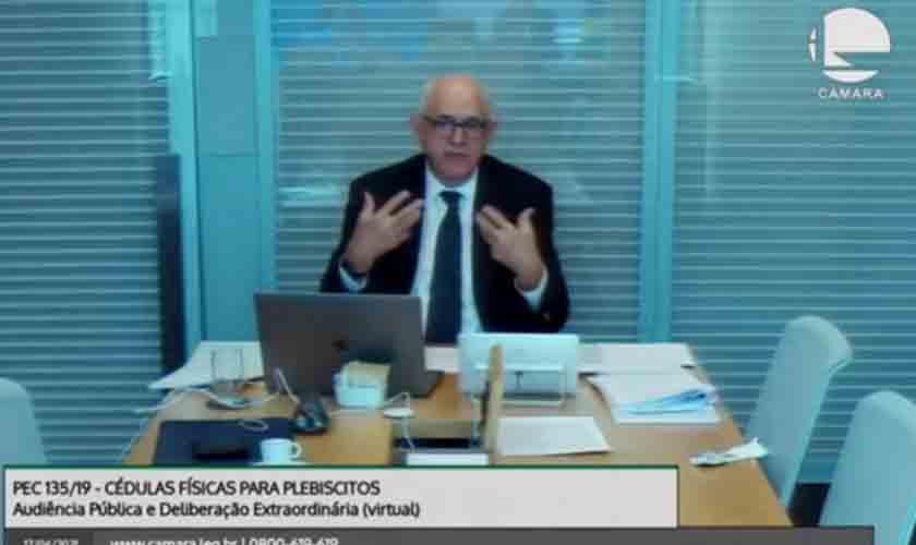 Jobim defende aprimoramento do voto eletrônico e lembra histórico de fraudes com apuração manual  