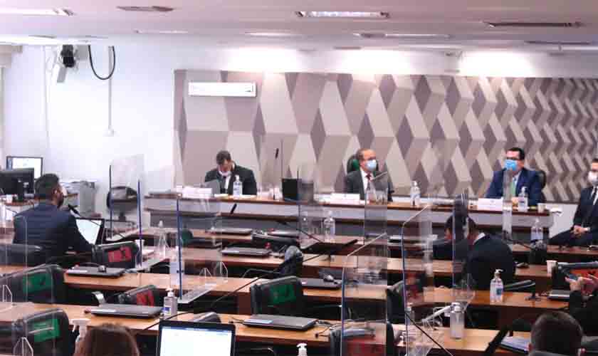 Oposição abandona CPI em oitiva para ouvir médicos favoráveis ao tratamento precoce