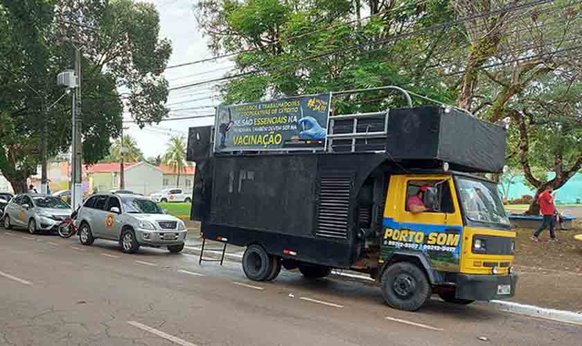 Trabalhadores em Rondônia fazem carreata pela Vacina Já para bancários e cooperativários