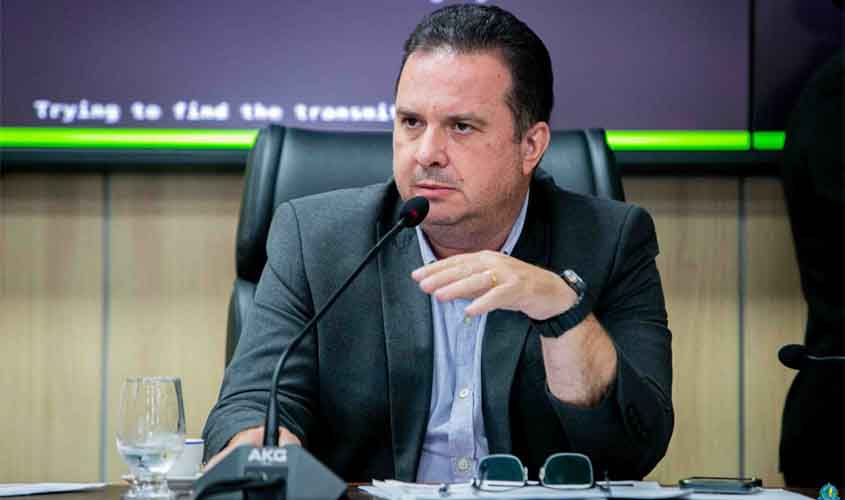 Luís do Hospital agenda reunião com Casa Civil para avançar no PCCR da Saúde