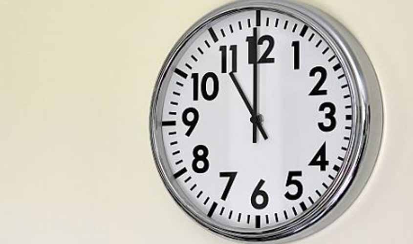 Montadora pagará horas extras por conceder intervalo para refeição no início da jornada