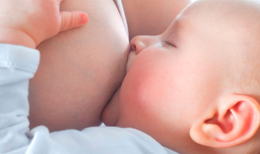 SILICONE : É mito que a prótese prejudica a amamentação, afirma o médico Marcelo Almeida