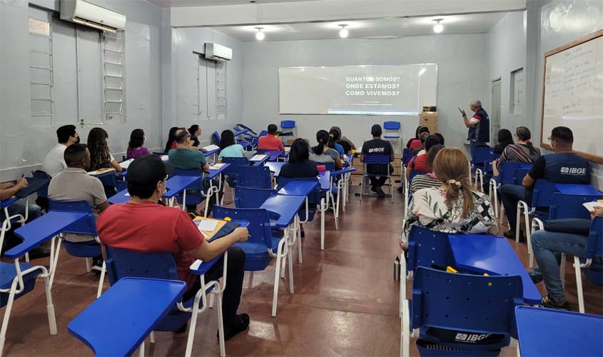 IBGE inicia treinamento de recenseadores