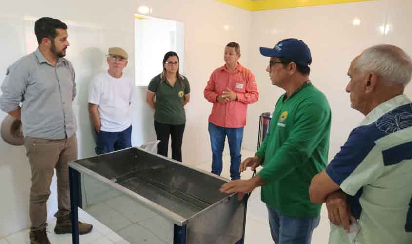 Nova agroindústria do mel recebe inspeção para obtenção de Certificado Municipal em Porto Velho