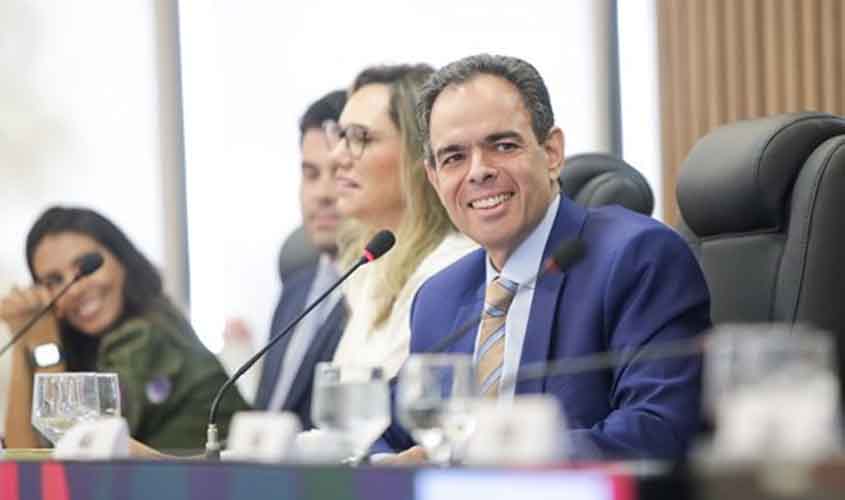 OAB Rondônia parabeniza Felipe Sarmento pela posse interina na Presidência do Conselho Federal da OAB