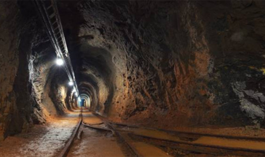 Tempo de deslocamento de mineiro não é computado na jornada para fins de concessão de intervalo