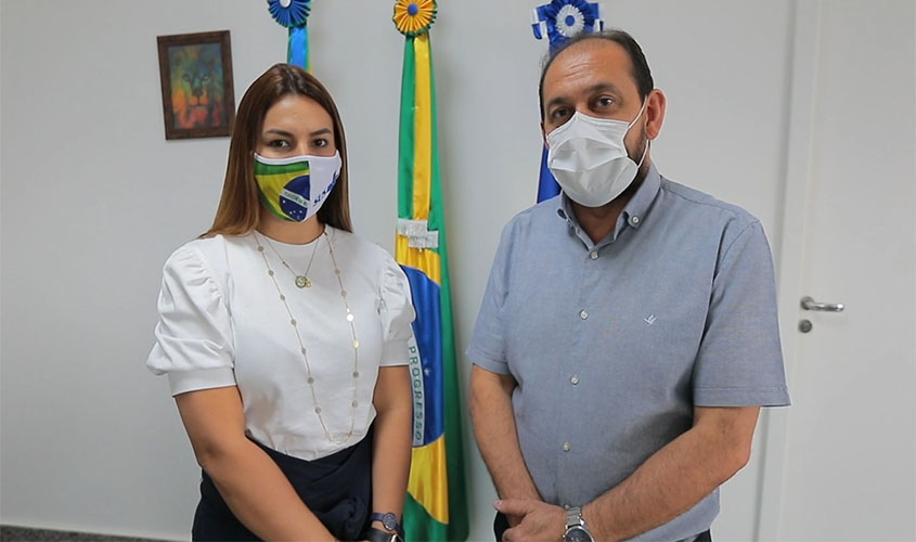 Presidente Laerte Gomes discute ações contra o Coronavírus durante visita da deputada Mariana Carvalho