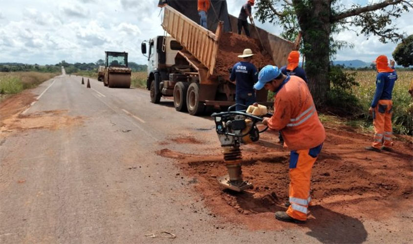 Governo de Rondônia recupera pontes nas rodovias 370, 499 e 497 e inicia operação tapa-buracos