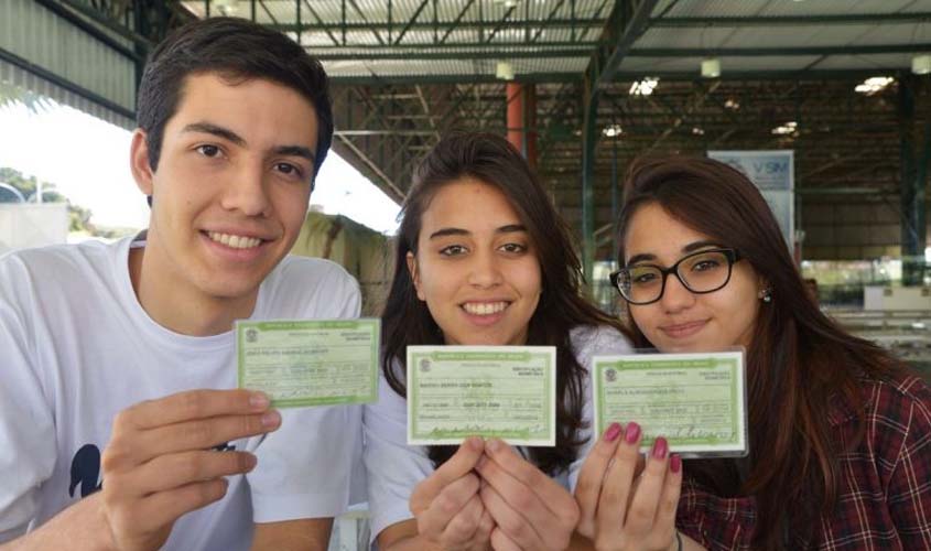 Número de eleitores entre 16 e 18 anos aumenta 47% desde 2018  