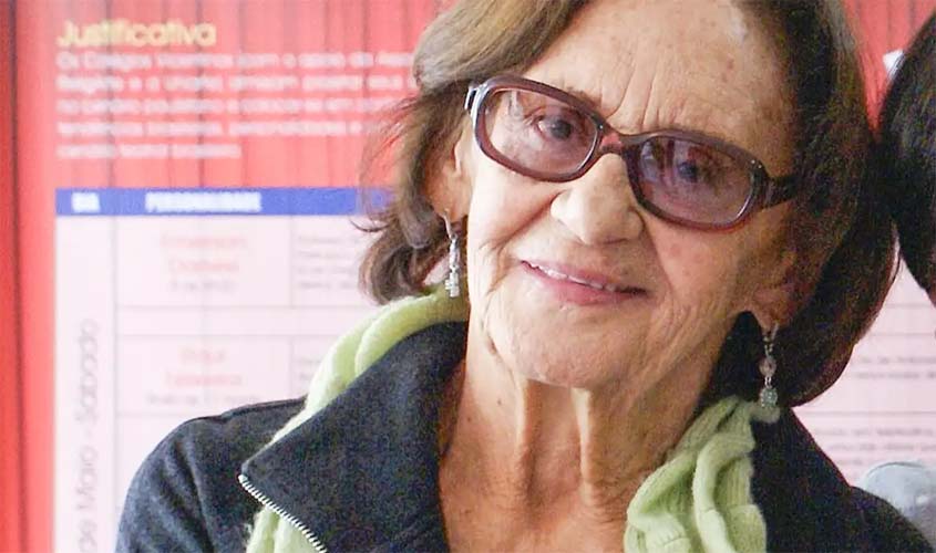 Laura Cardoso morre aos 98 anos em São Paulo