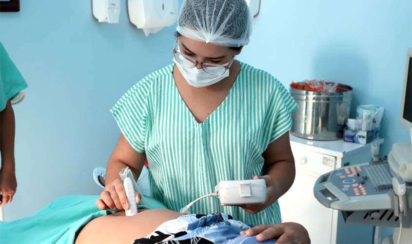 Pré-natal precoce protege saúde da mãe e do bebê