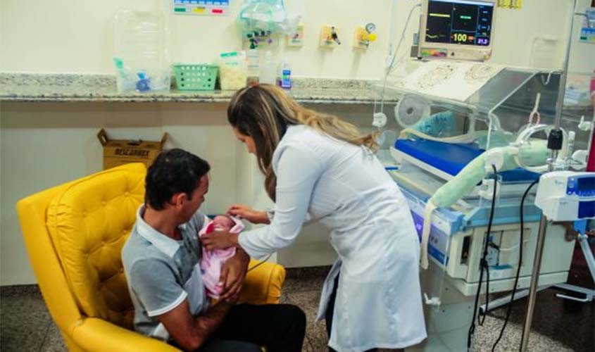 Governo cumpre determinação de órgãos de controle e garante transparência dos serviços de saúde