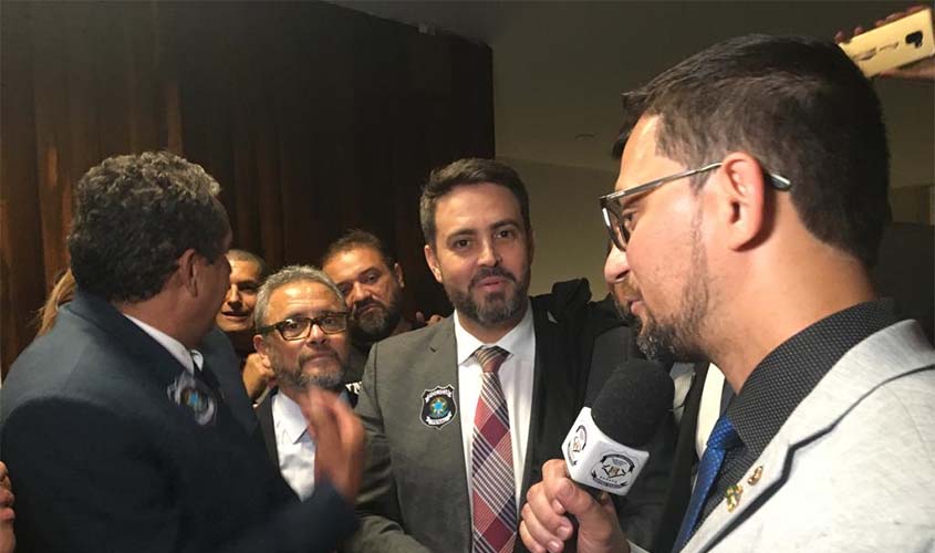 Deputado Anderson articula com bancada de Rondônia em Brasília PEC que cria Polícia Penal