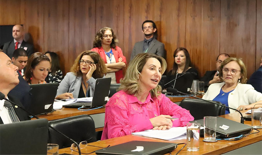 Deputada Federal Jaqueline Cassol defende aplicação do Revalida ainda em 2019