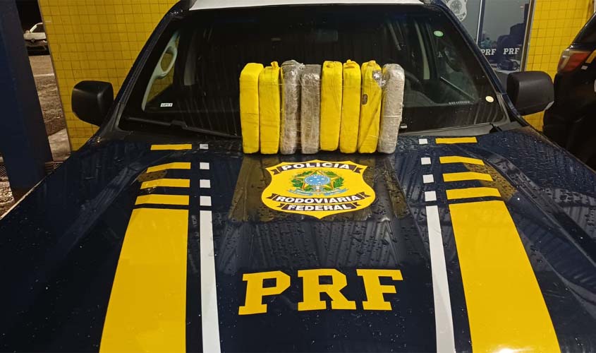 PRF apreende 8 kg de supermaconha em ônibus em Vilhena