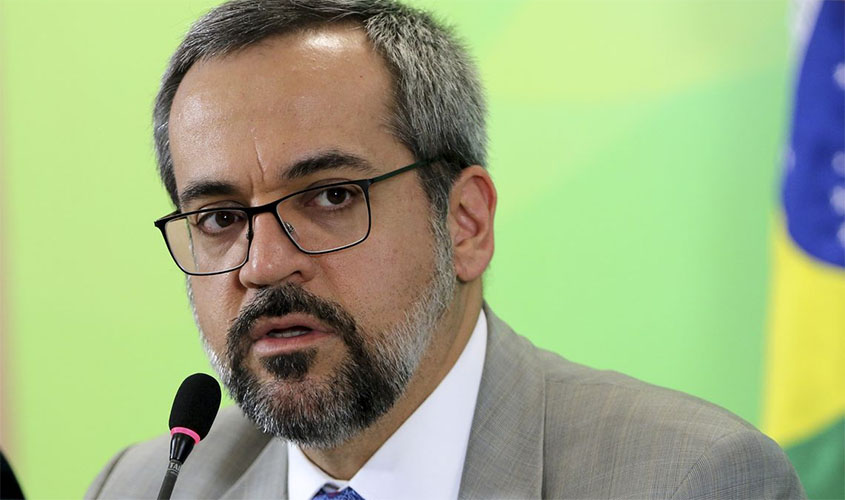 Governo libera orçamento de universidades federais