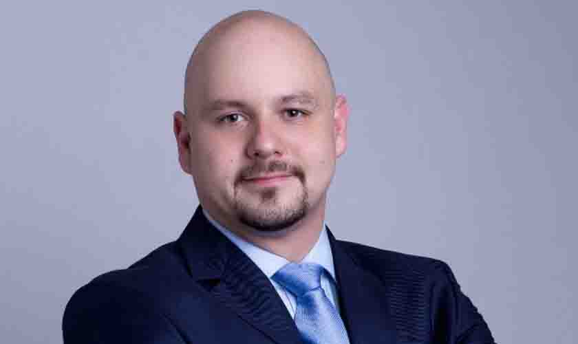 Às vésperas de ano eleitoral, campanha antecipada é alvo de punições