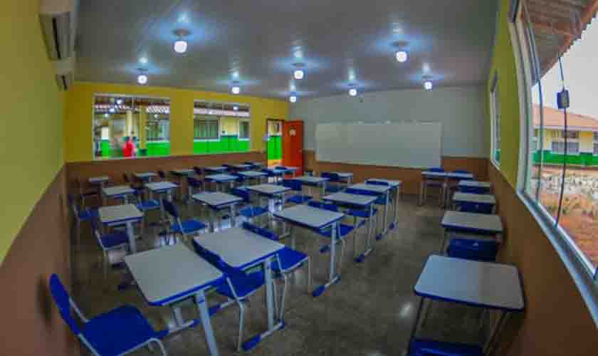 Decreto orienta retorno total de estudantes às aulas presenciais em Rondônia; protocolos sanitários devem ser mantidos