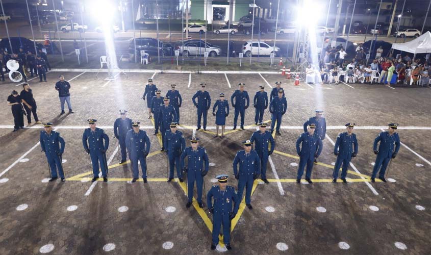 Governo de RO forma novos oficiais da PM