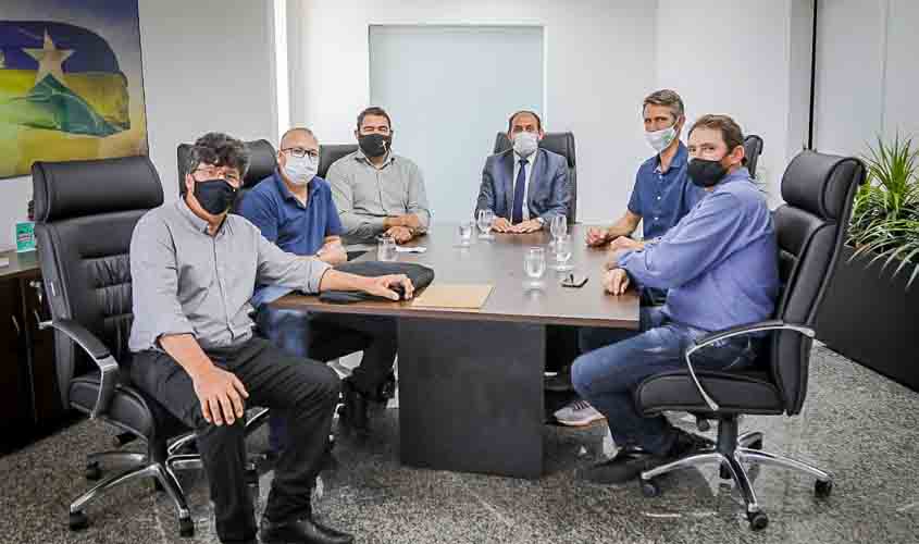 Presidente Laerte Gomes recebe representantes da Associação das Agroindústrias de Rondônia