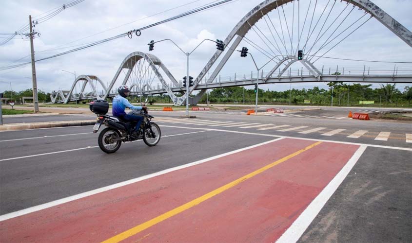 Porto Velho implanta direita livre para agilizar o trânsito