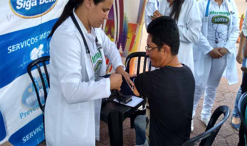 Projeto Caravana Siga Bem Leva Serviços Médicos a Caminhoneiros
