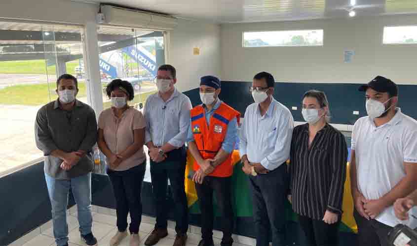 Vacinas contra a Covid-19 chegam