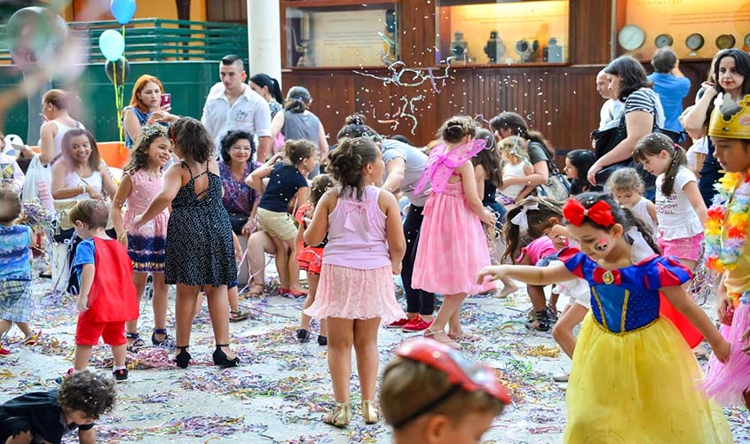 Porto Velho Shopping realiza bailinho de carnaval gratuito para crianças