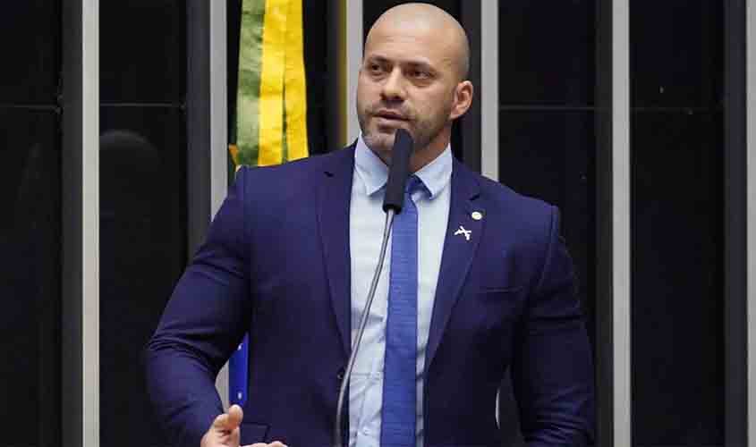Daniel Silveira terá de se defender na Câmara por videoconferência
