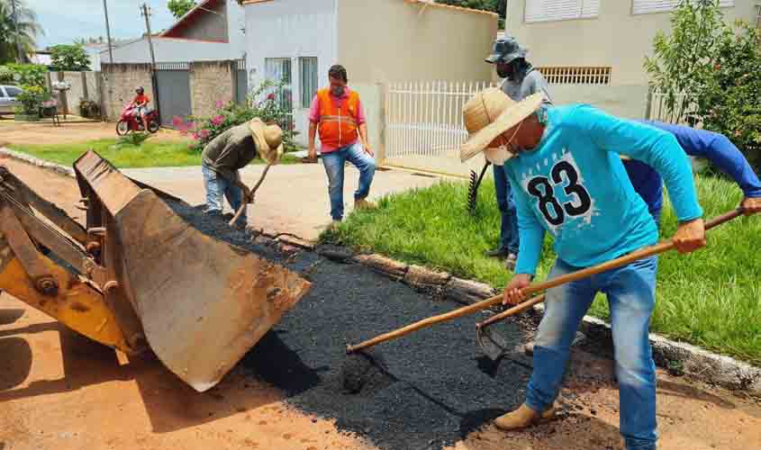 Parceria entre Governo de Rondônia e Prefeitura garante manutenção de ruas e avenidas