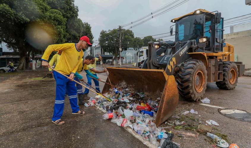 Equipes da Semusb seguem nos mutirões de limpeza no carnaval