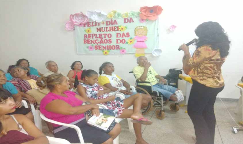 Município realiza palestra sobre ‘Tarifa Social de Energia Elétrica’ no Cras Irmã Dorothy