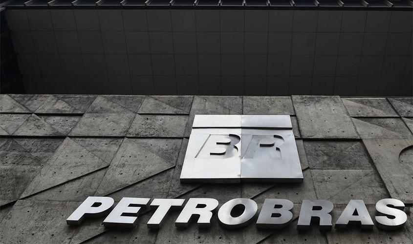 Petrobras reduz preço da gasolina, do diesel e do gás de cozinha