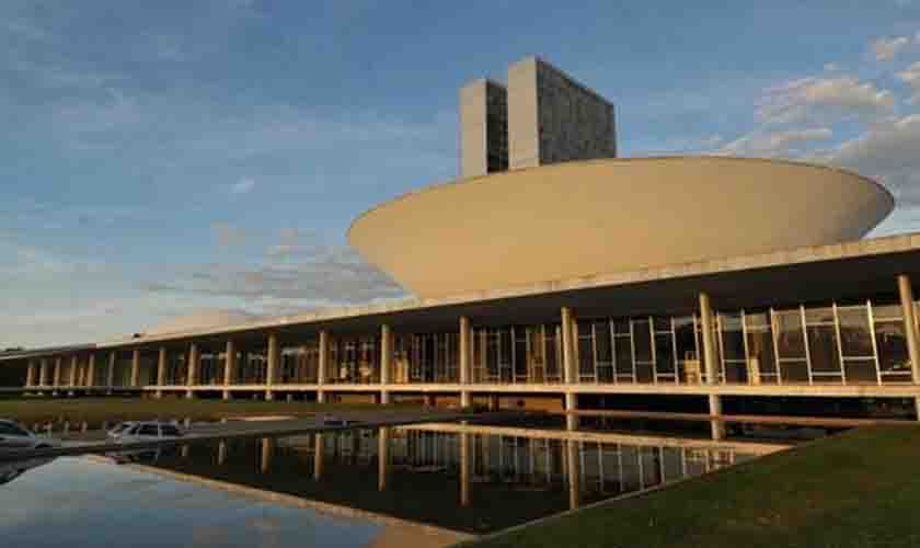 Congresso encontra dificuldades de aprovar projetos para problemas antigos e urgentes em ano eleitoral