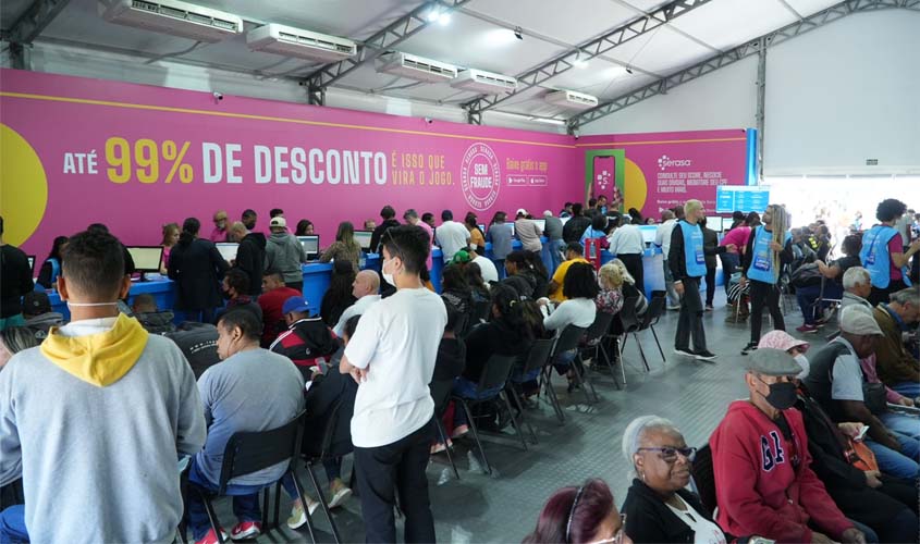 Programa Desenrola, Correios e Serasa anunciam a maior operação de negociação de dívidas já realizada no país