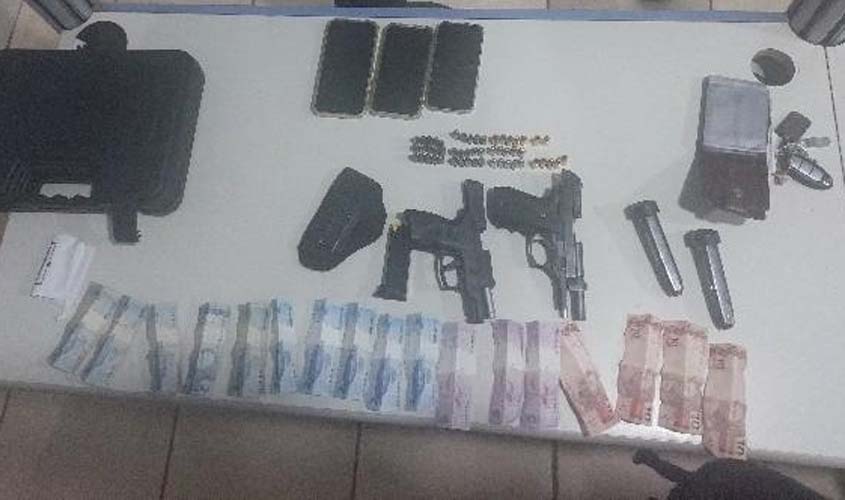PM apreende armas e munições na zona Leste