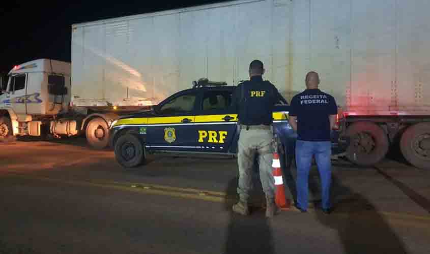 PRF e RFB apreendem mais de meio milhão de reais em desodorantes e quase duas toneladas de roupas sem nota fiscal