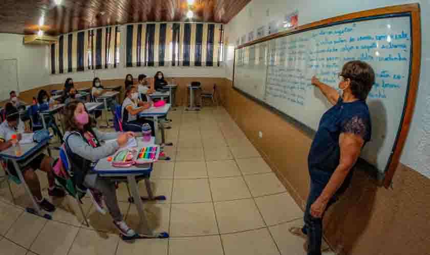 Vagas remanescentes de mestrado em História para professores da Rede Estadual de Ensino estão abertas até 23 de abril