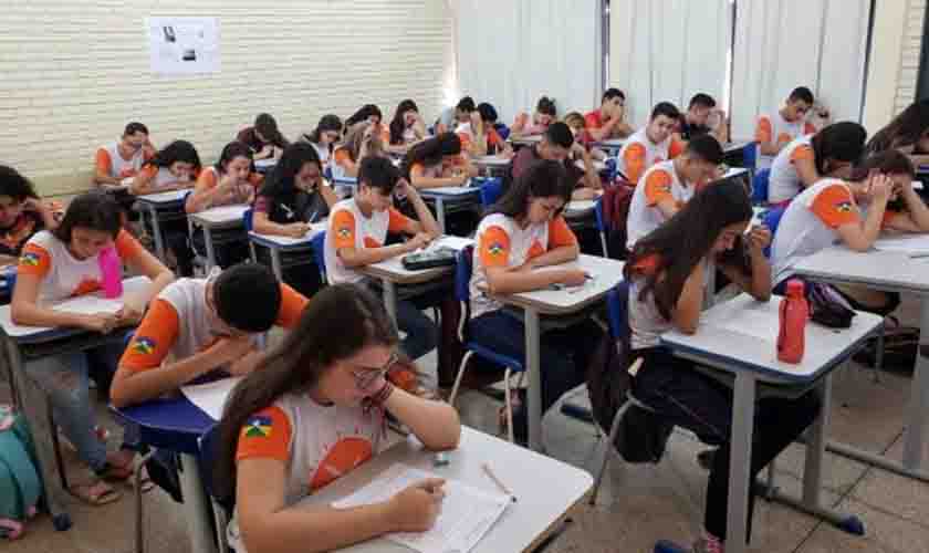 Seduc divulga lista das escolas da Rede Estadual de Ensino inscritas na 10ª edição do Programa Jovem Senador