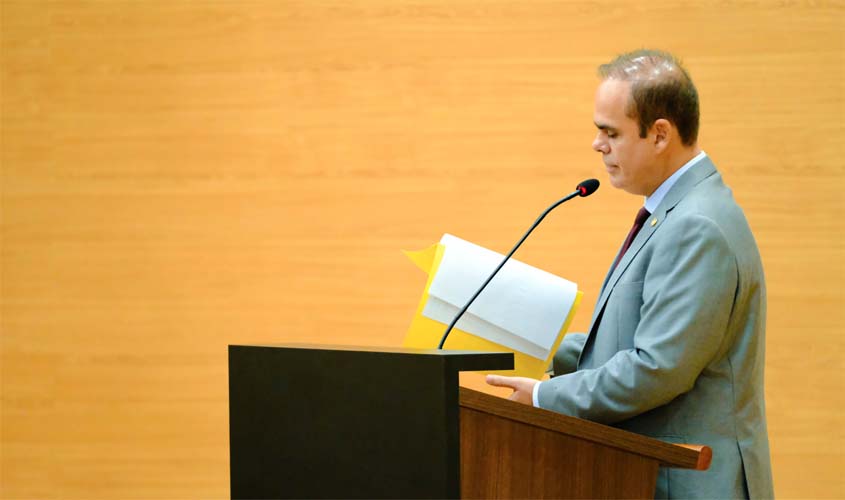 Comunicar nascimento de bebê com fissura labiopalatina é obrigatório