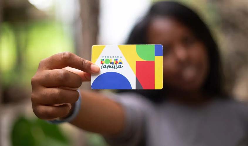 Caixa paga Bolsa Família a beneficiários com NIS de final 3