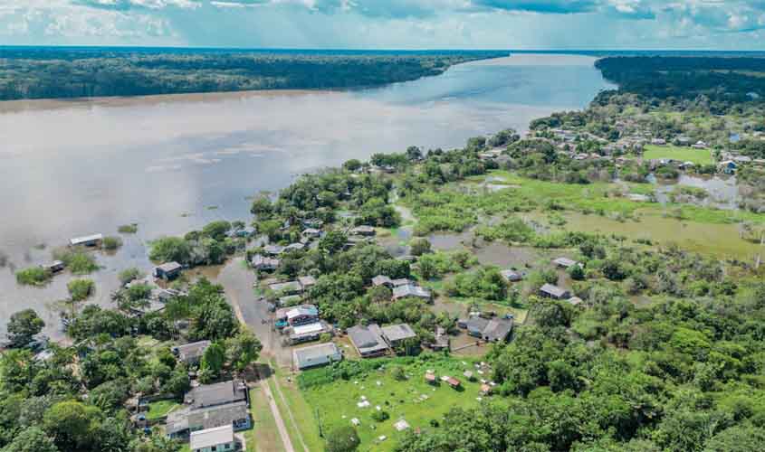 Prefeito Léo Moraes visita Calama e São Carlos e reforça apoio às comunidades ribeirinhas do baixo Madeira