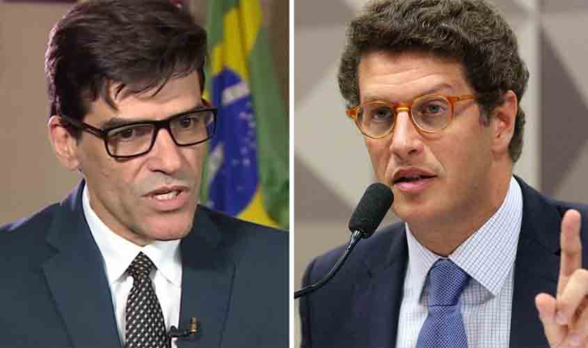 Delegado afastado do cargo por investigar Salles celebra ação com salmo bíblico: